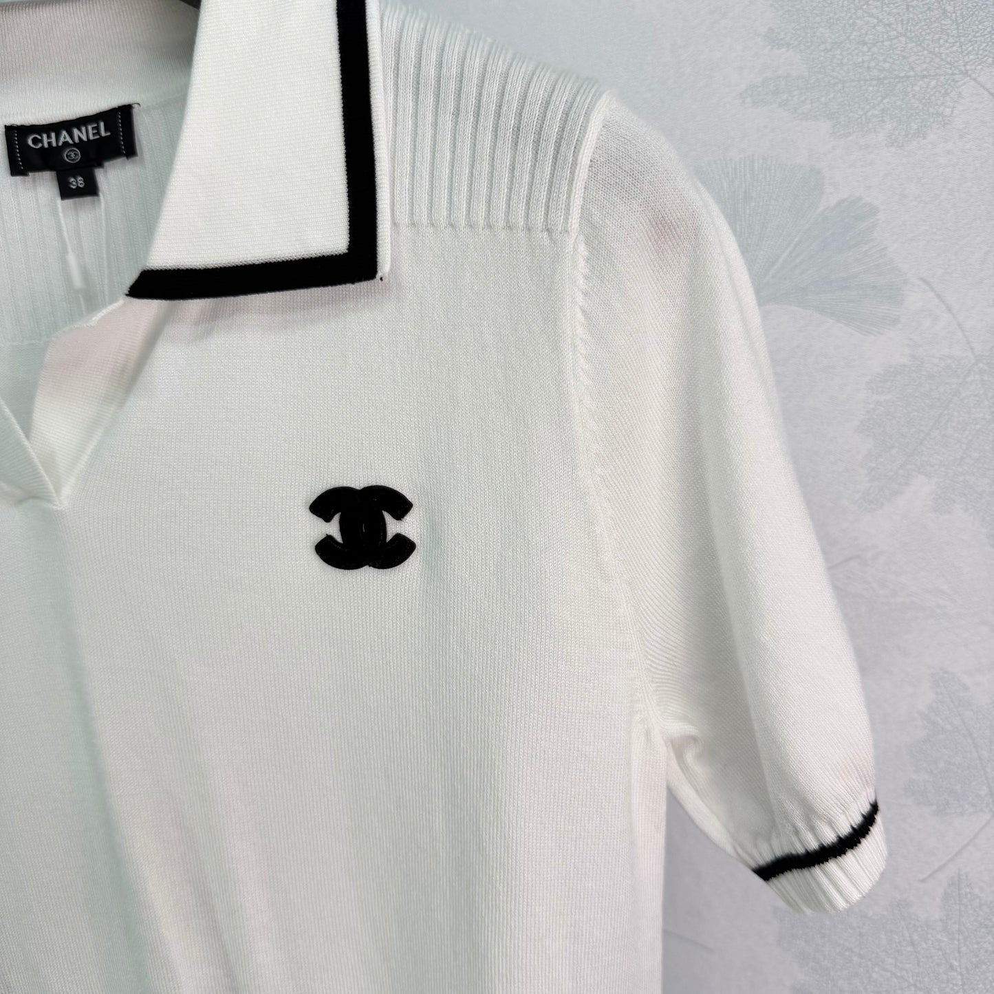 26  New White Knitted Polo Shirt