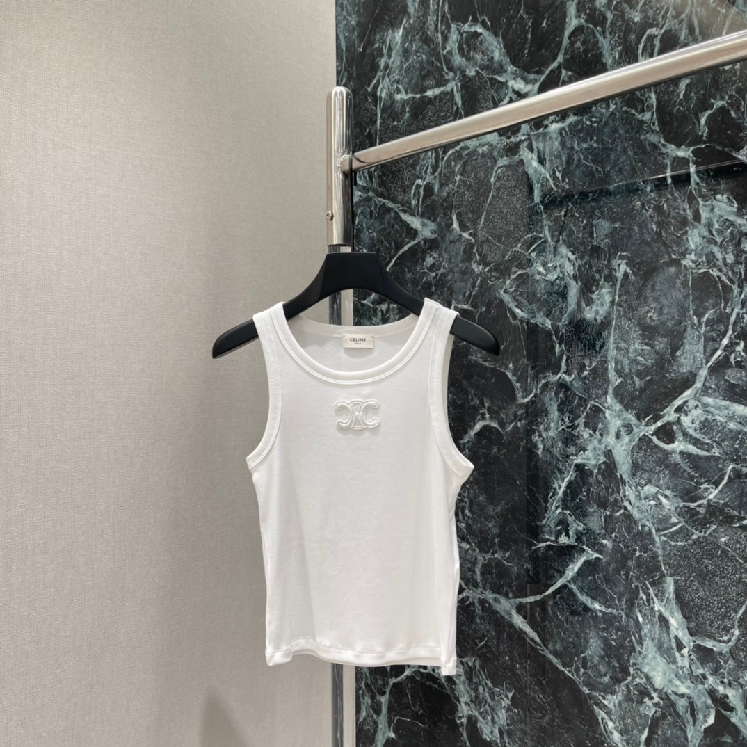 26 New Style: Sleeveless Vest with Small Logo