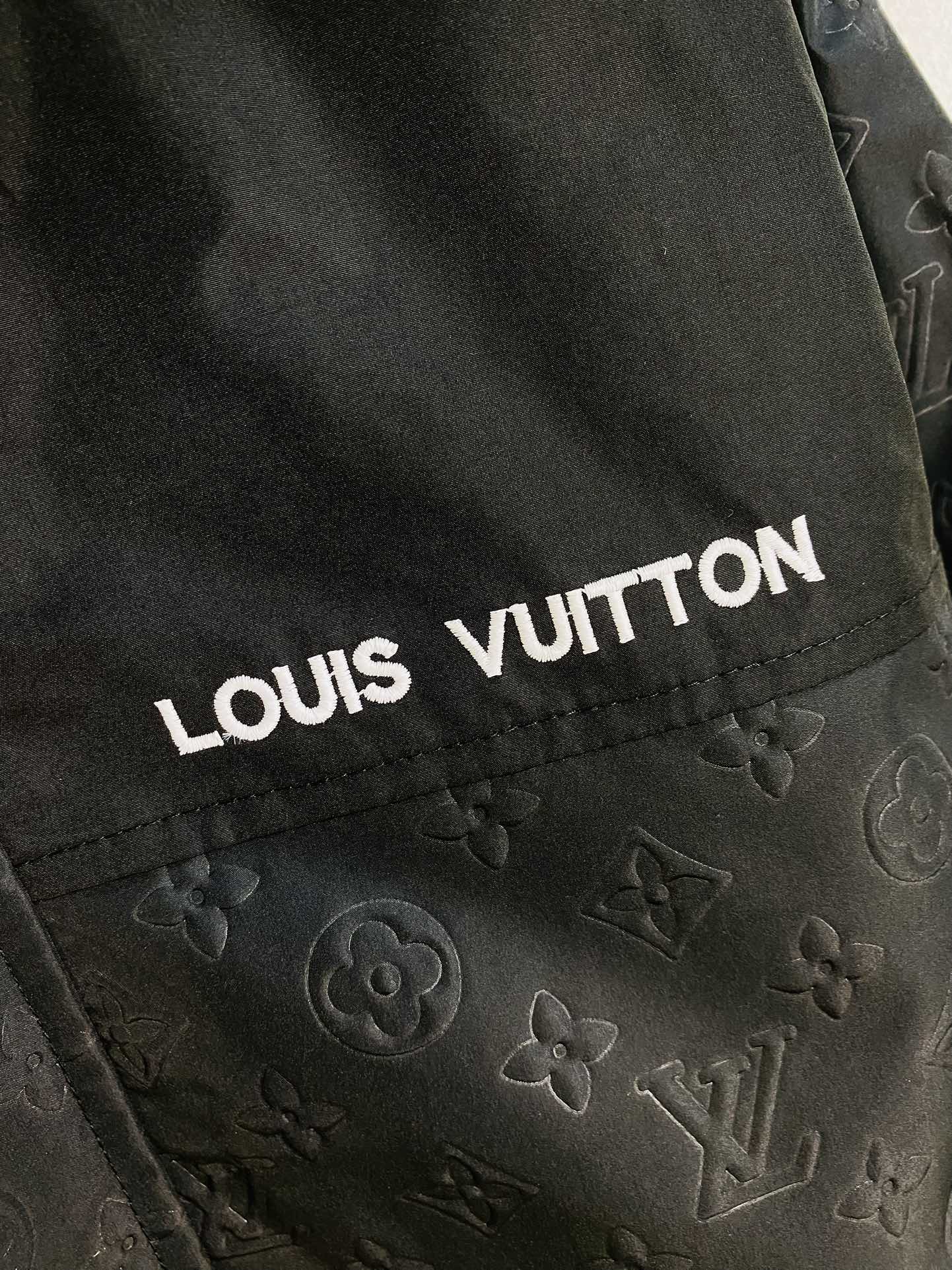 Outerwear, jacket, windproof coat