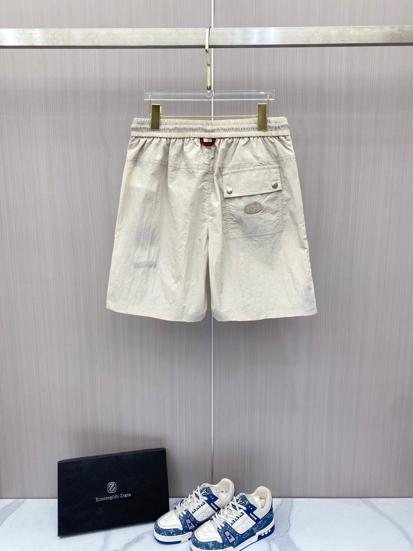 Color-blocked drawstring casual shorts