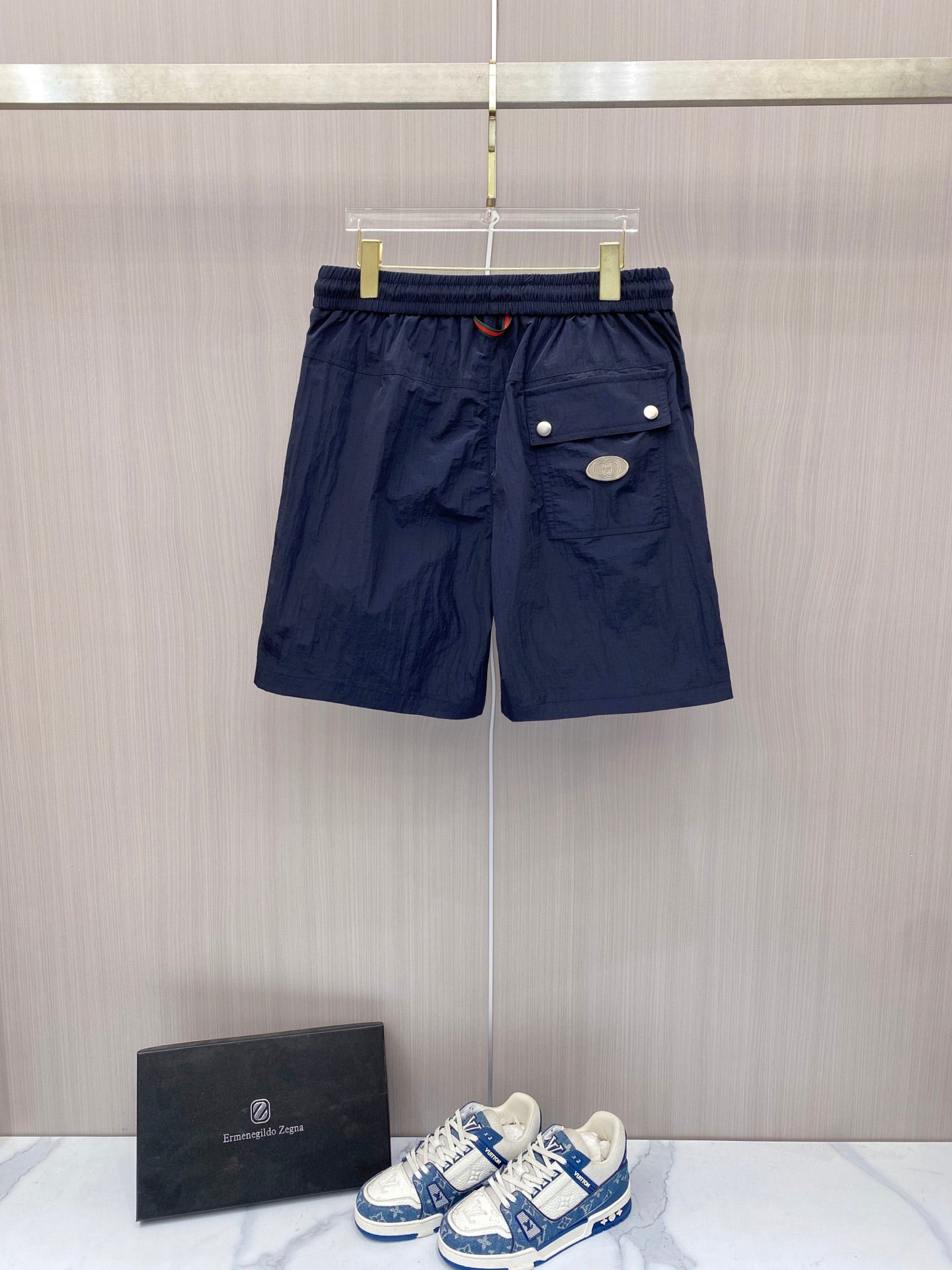 Color-blocked drawstring casual shorts