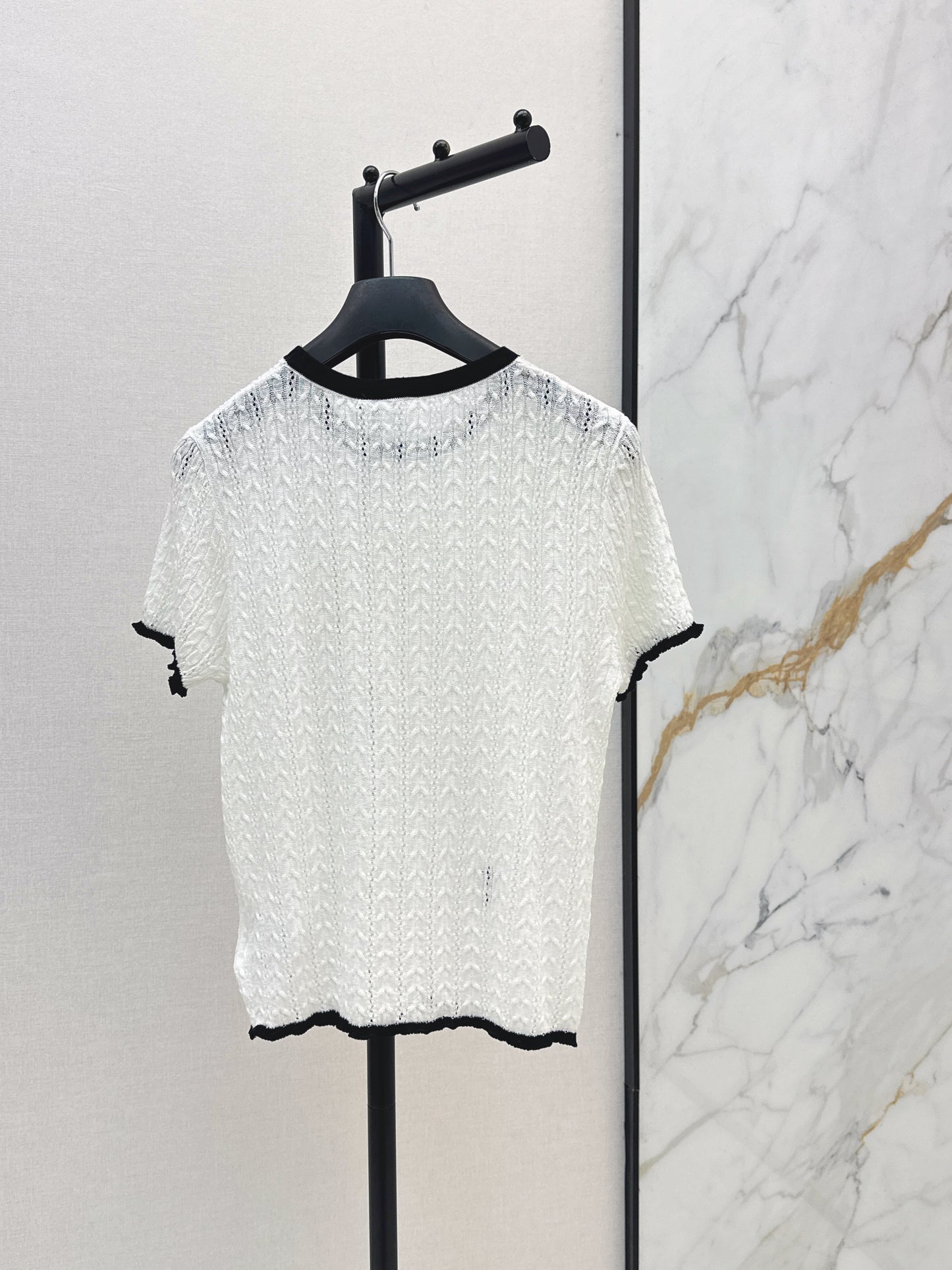 2026 New Color-Blocked Trim Hollow-Out Crew Neck Knit Sweater