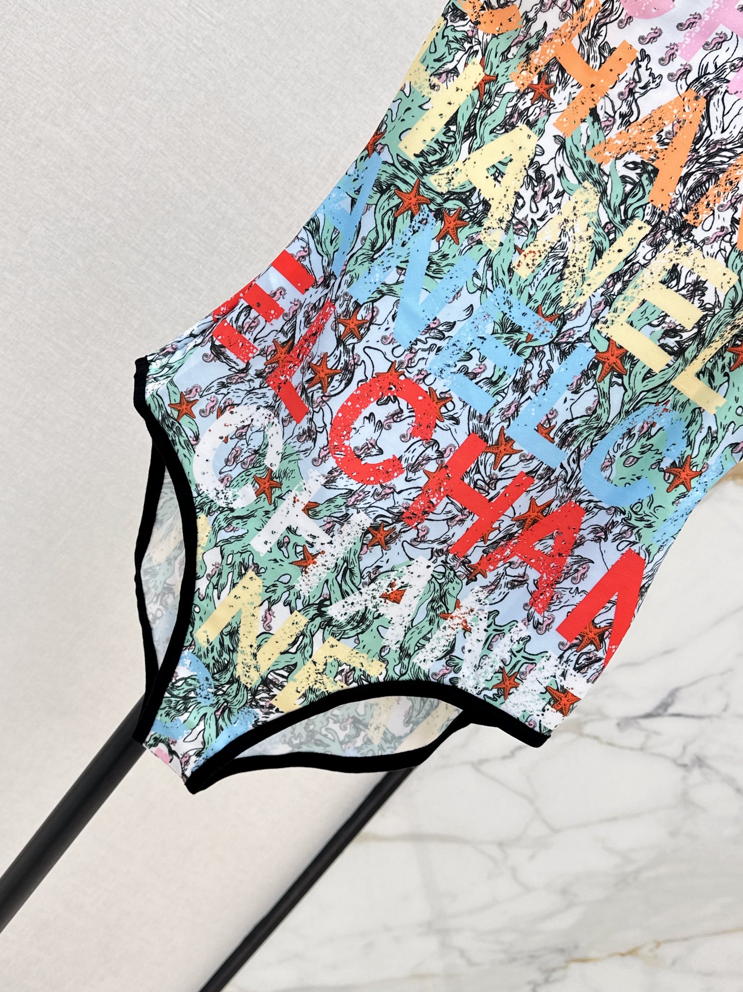 New one-shoulder graffiti one-piece swimsuit