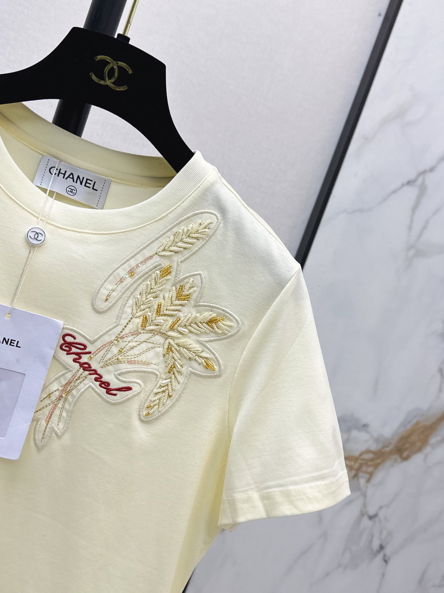 26SS - New Heavy Embroidery Beaded Letter Short-Sleeve T-Shirt + Tweed High-Waisted A-Line Skirt