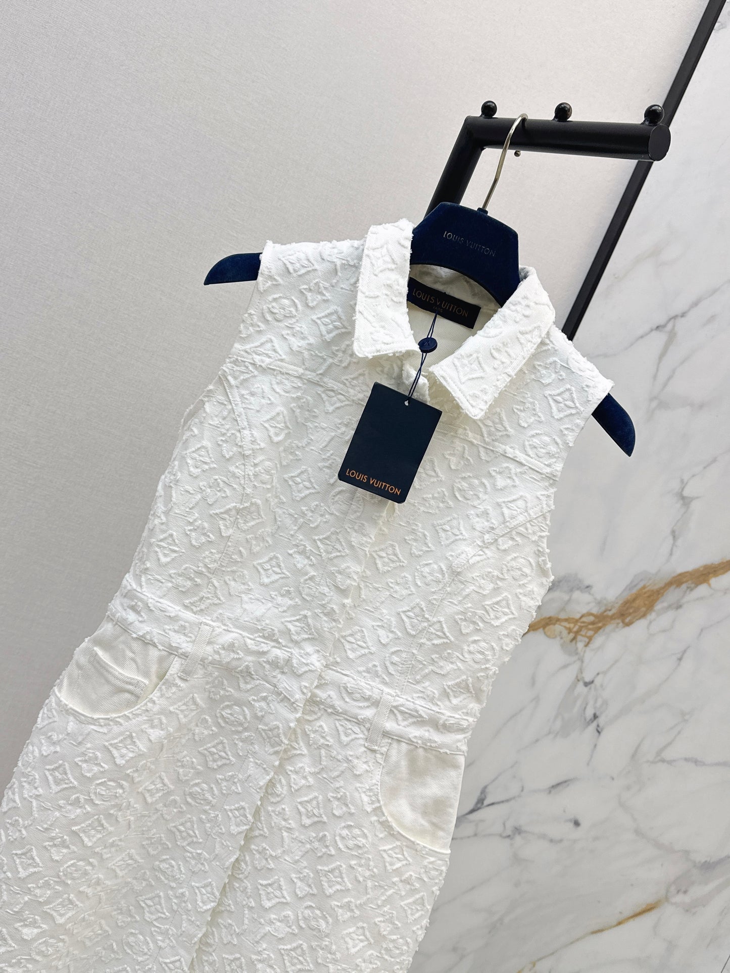 26 New Jacquard White Denim Dress