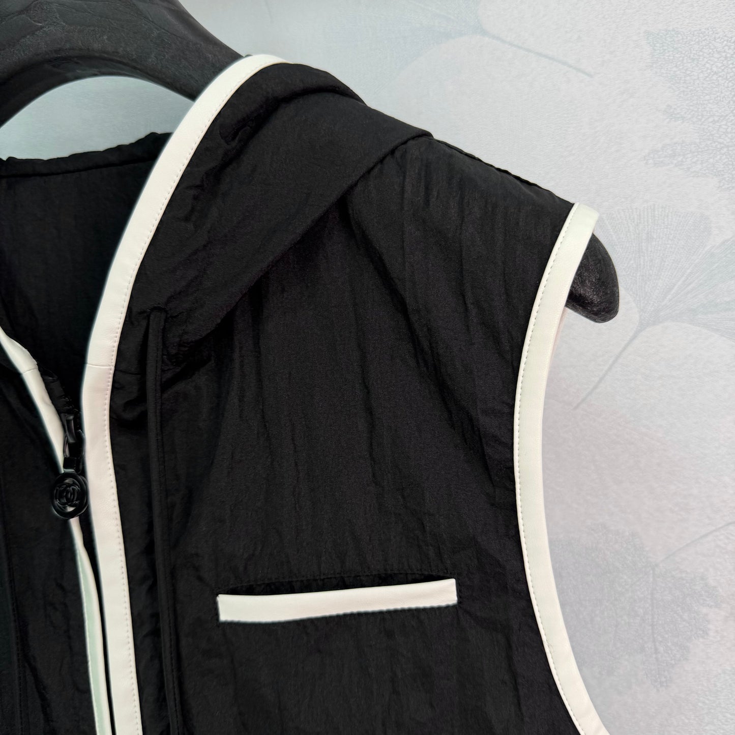 26SS — New Beach Series Hooded Vest
