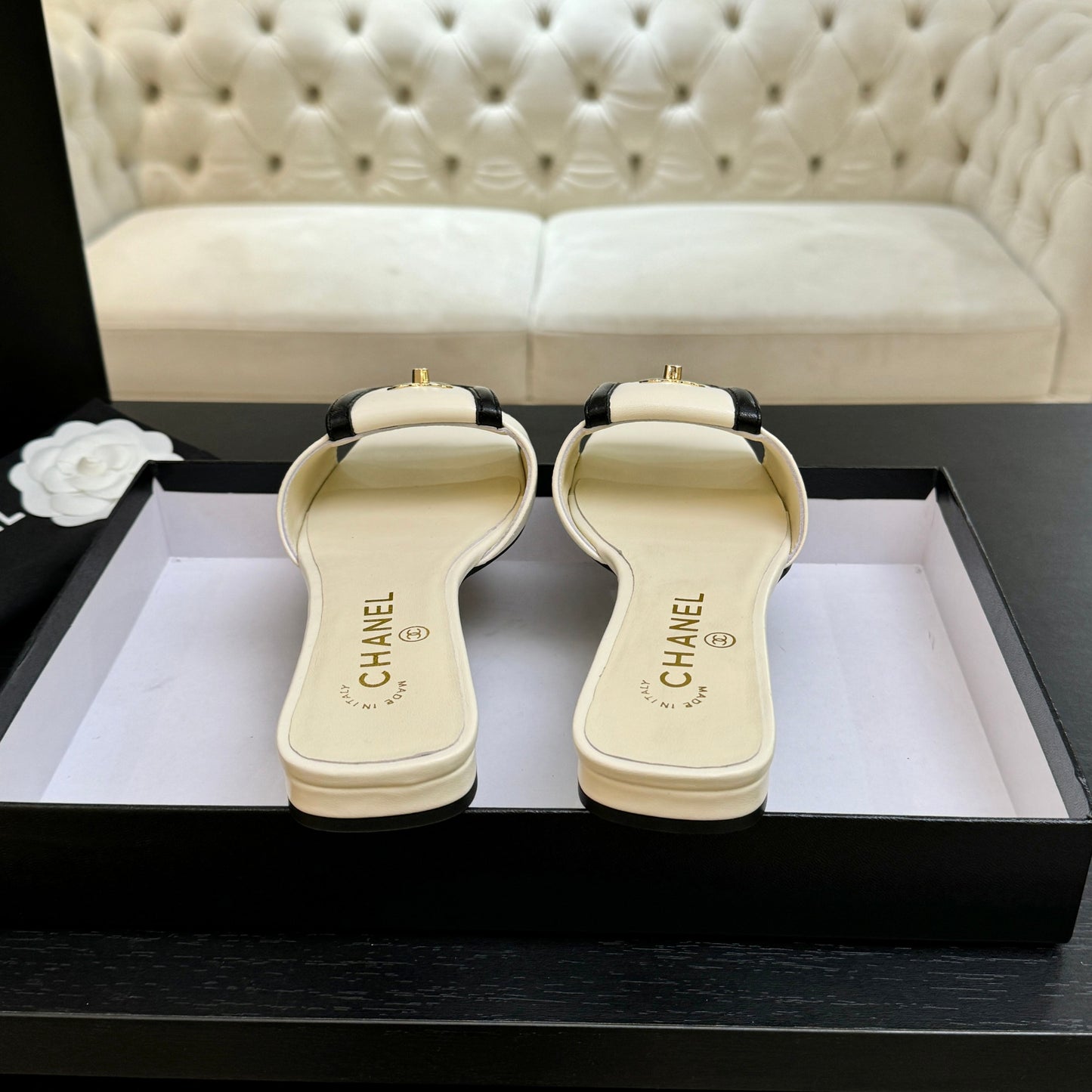 Backpack buckle square-toe slippers