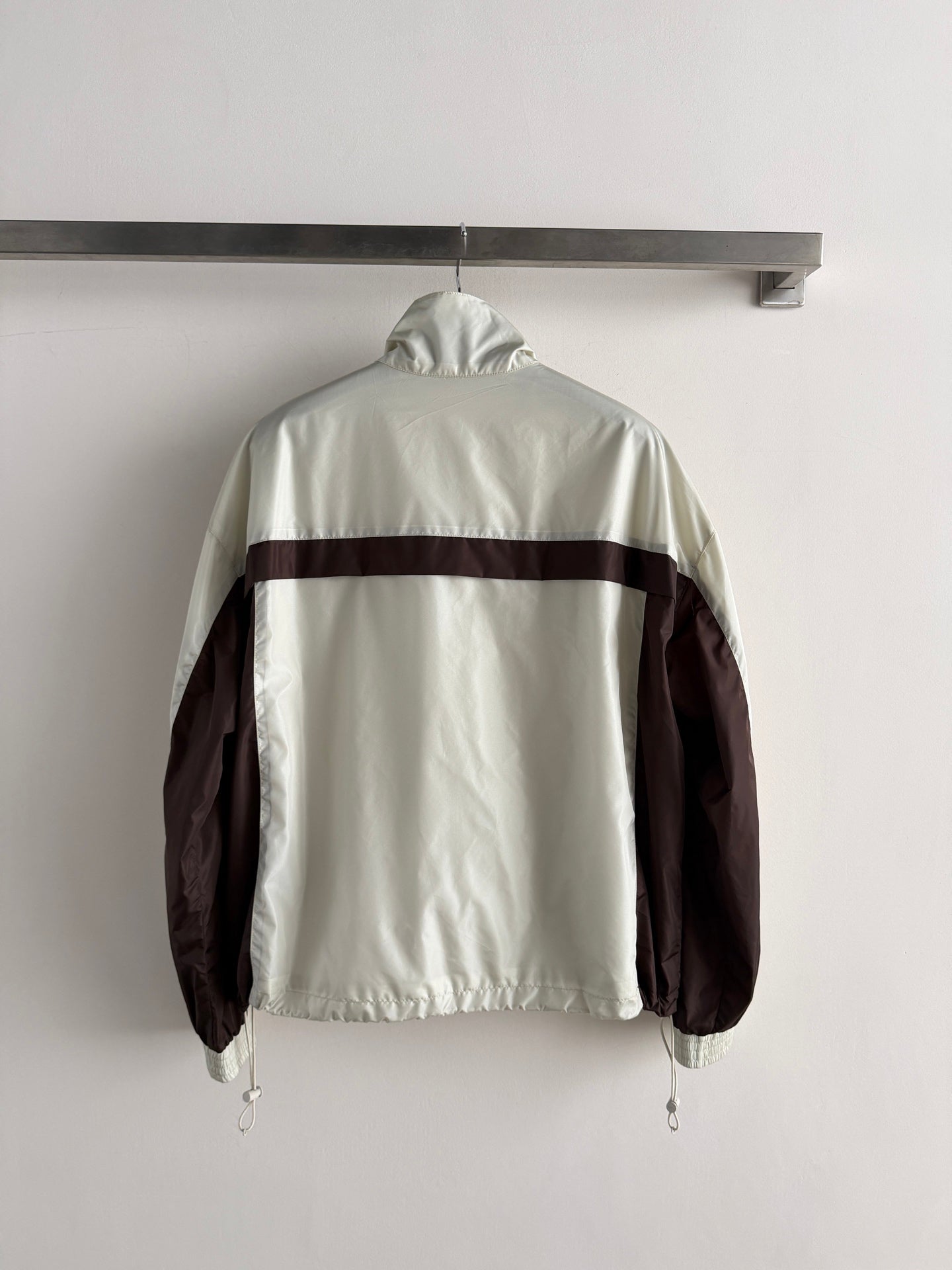New color-blocked nylon jacket