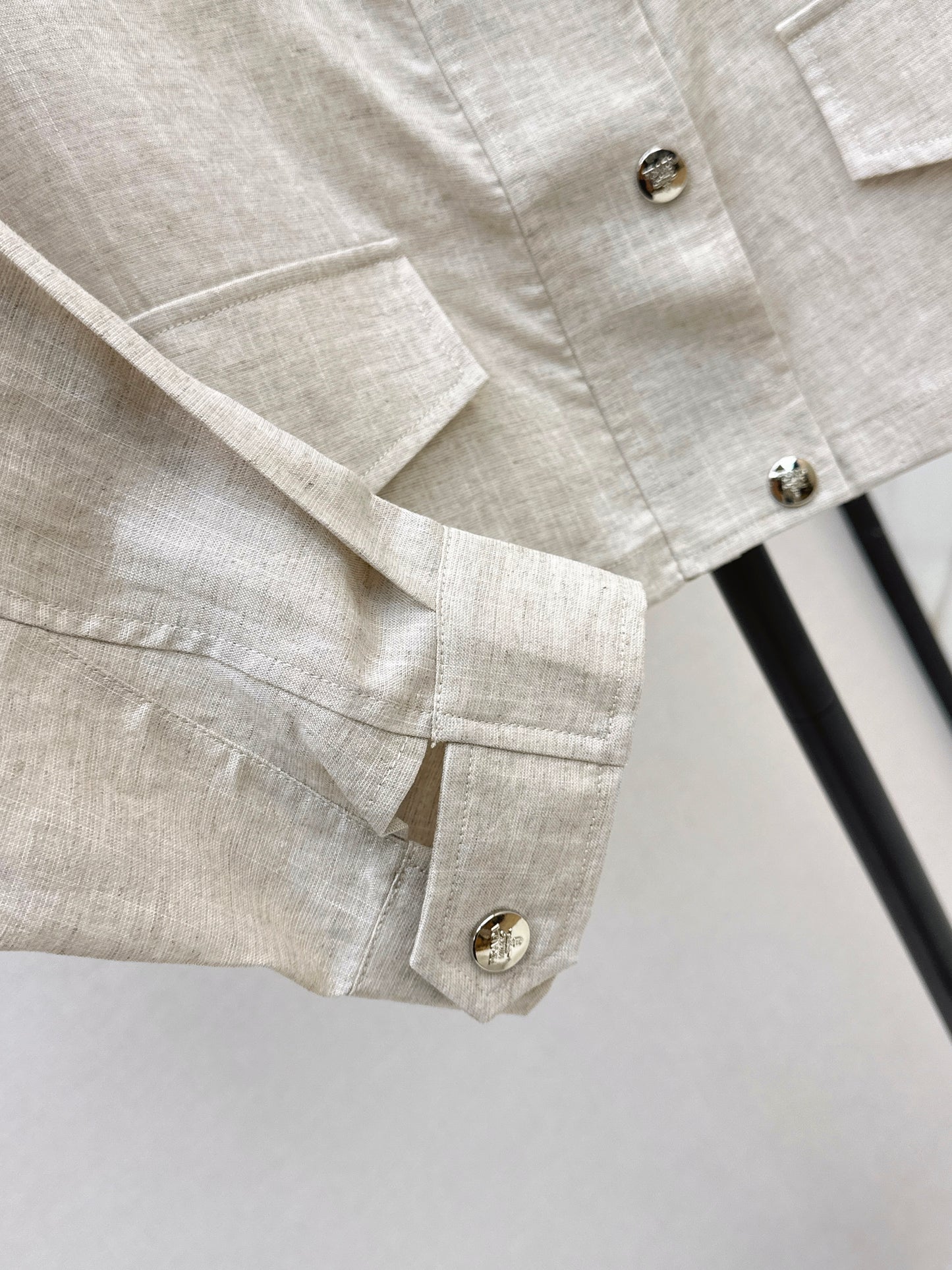 New short, high-quality linen jacket