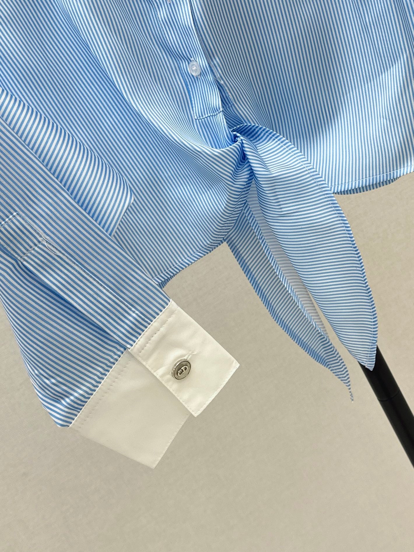 26SS — New Color-Blocked Collared Tie-Waist Shirt
