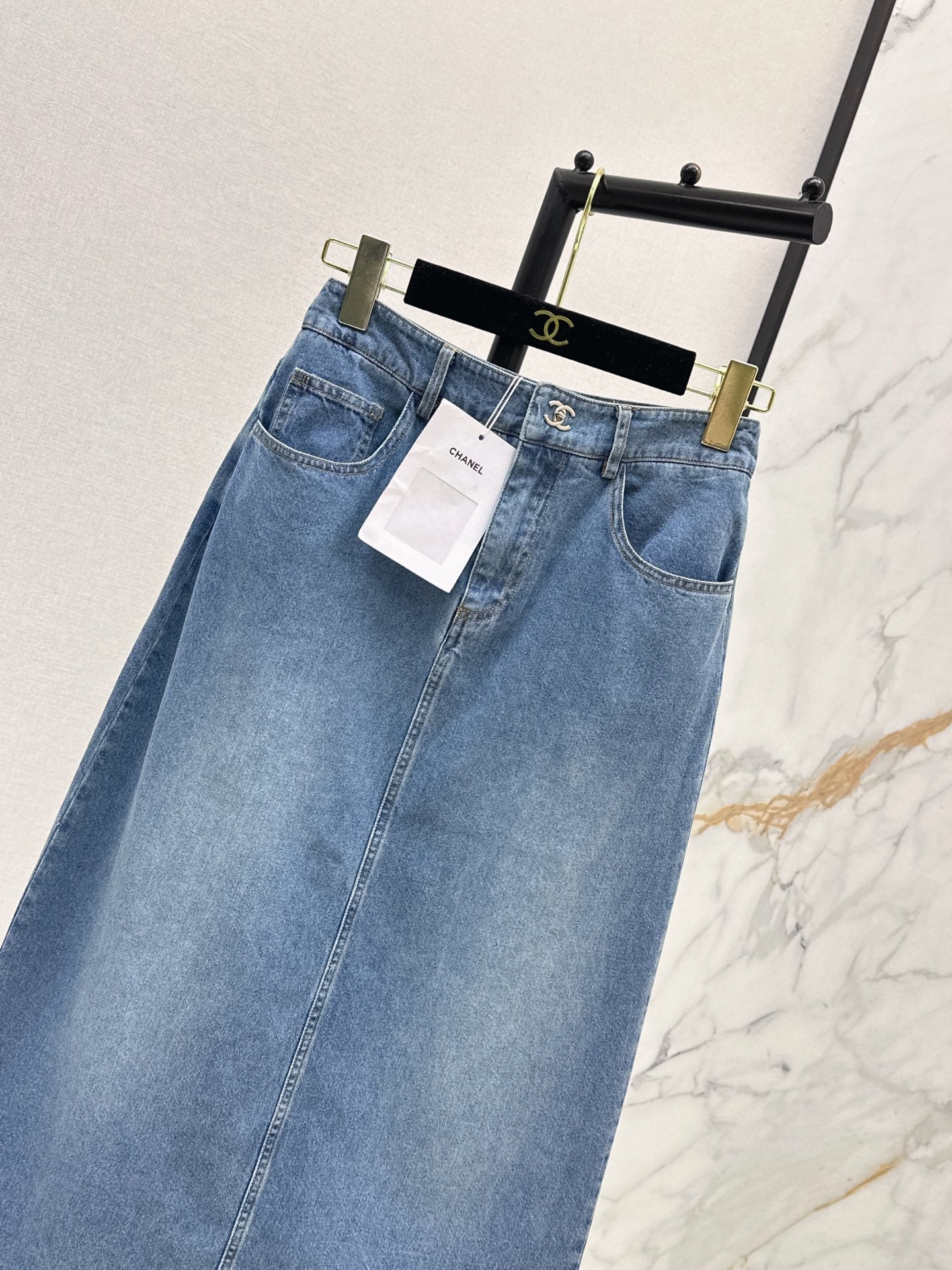 26Ss - Vintage Distressed Washed Denim Skirt