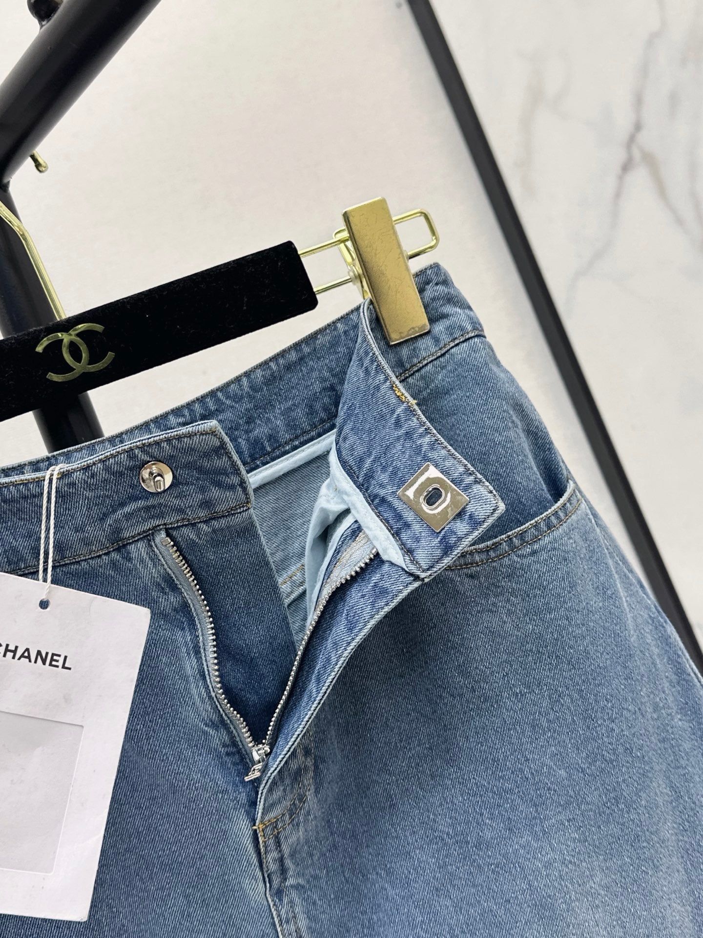 26Ss - Vintage Distressed Washed Denim Skirt