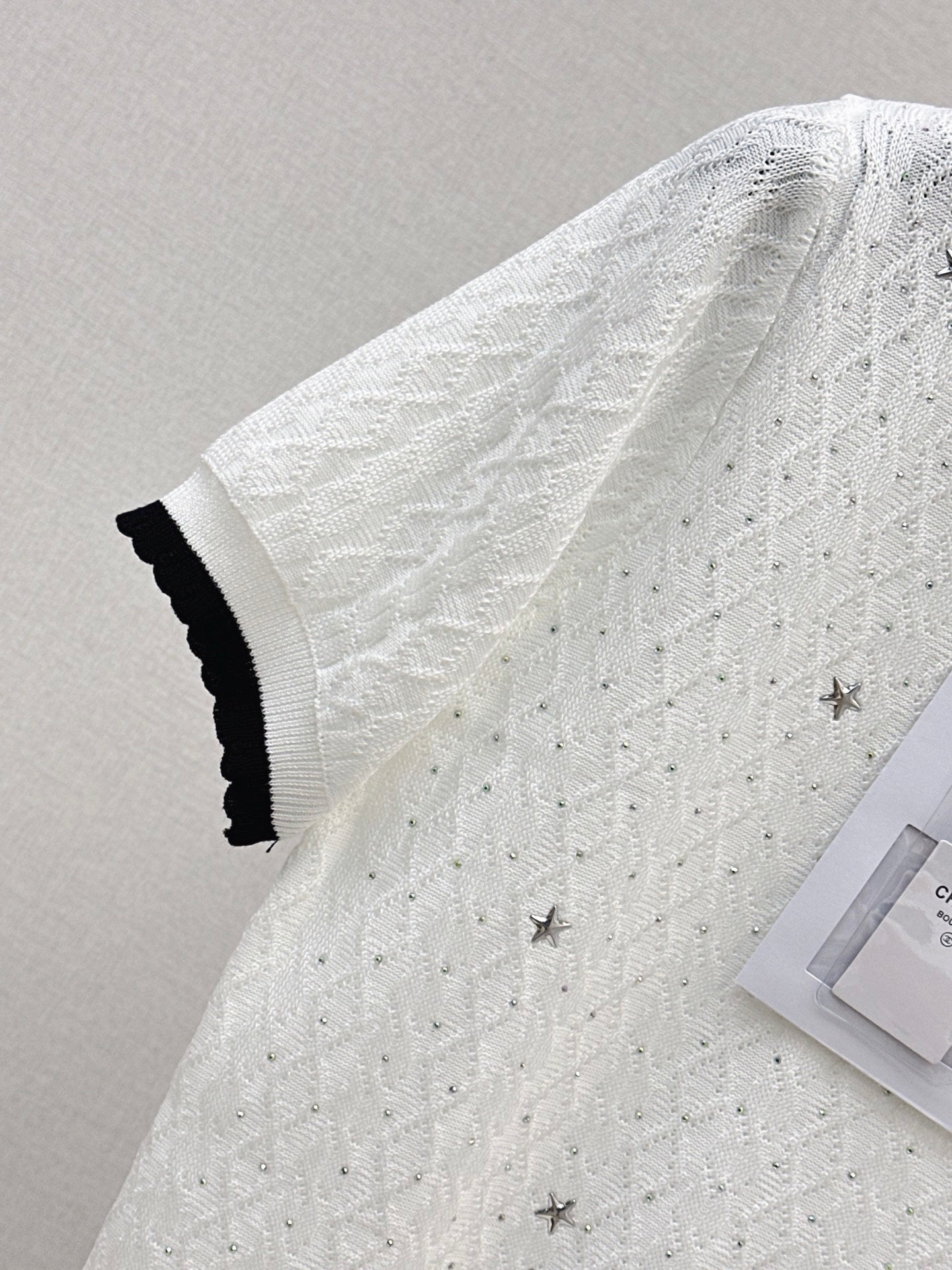 26Ss - New Logo-Decorated Short-Sleeve Knit Sweater