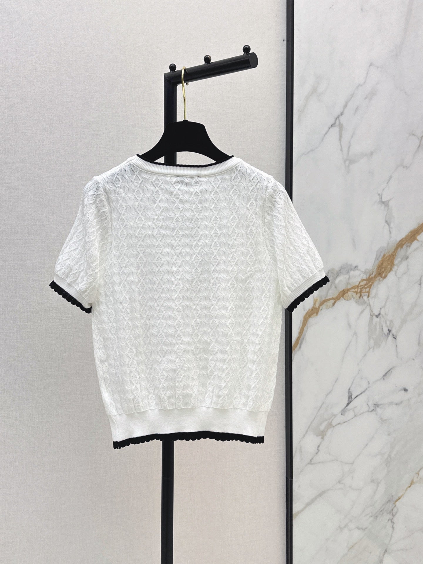 26Ss - New Logo-Decorated Short-Sleeve Knit Sweater