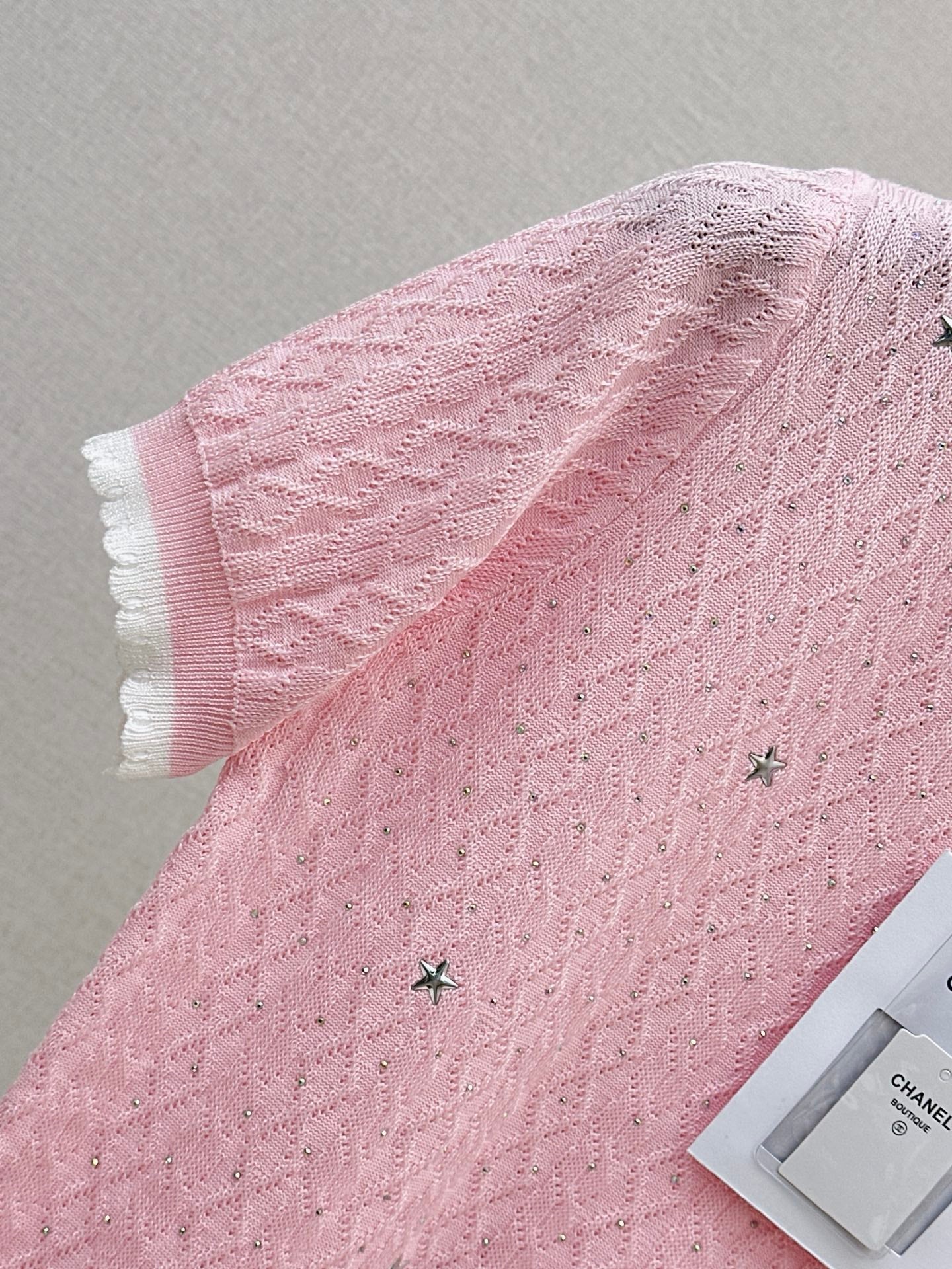 26Ss - New Logo-Decorated Short-Sleeve Knit Sweater