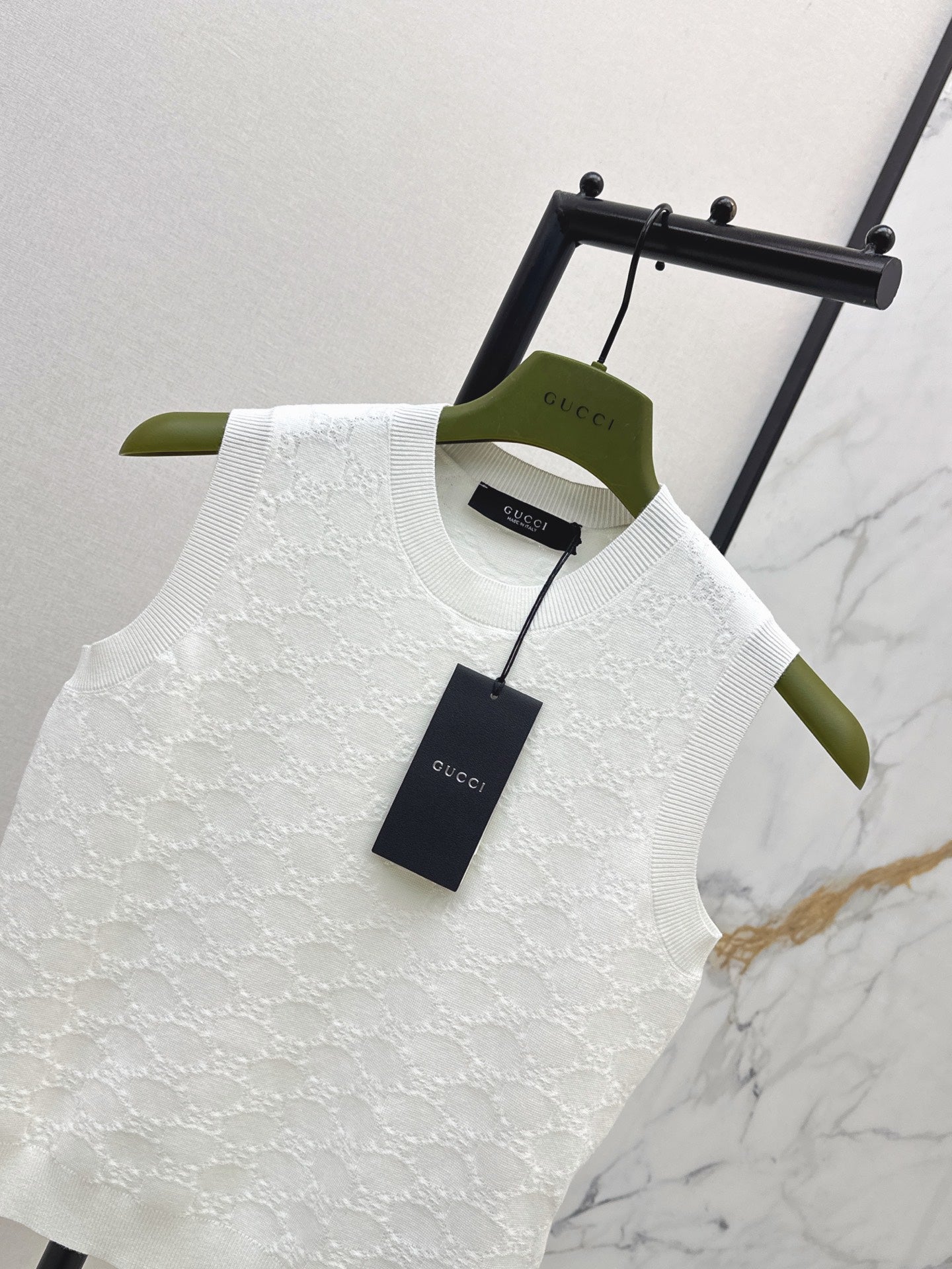 26SS - New Classic Jacquard Crew Neck Sleeveless Knit Sweater