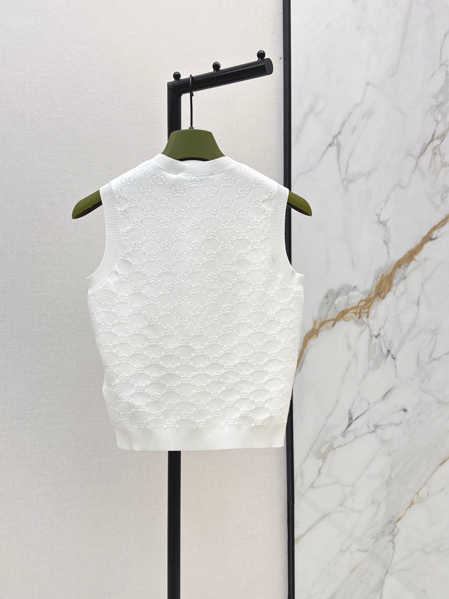 26SS - New Classic Jacquard Crew Neck Sleeveless Knit Sweater