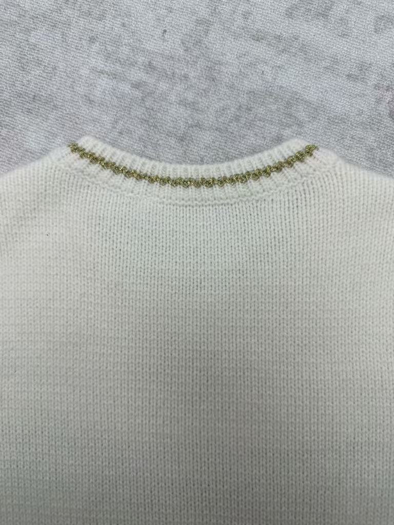 26NEW Embroidered Knit Short Sleeve