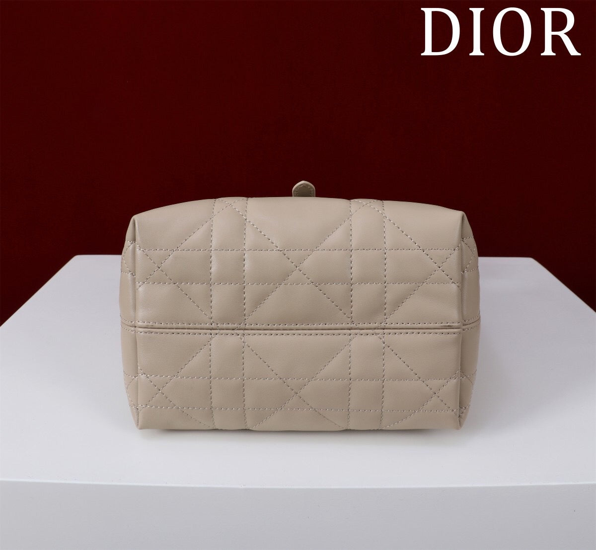 25FW NEW Bag with Woven Pattern